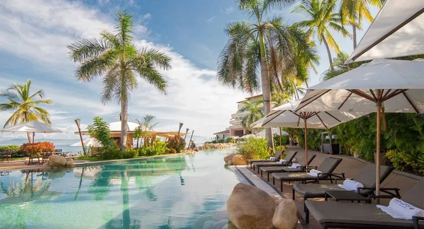 4 Reasons to Spend Christmas in Puerto Vallarta