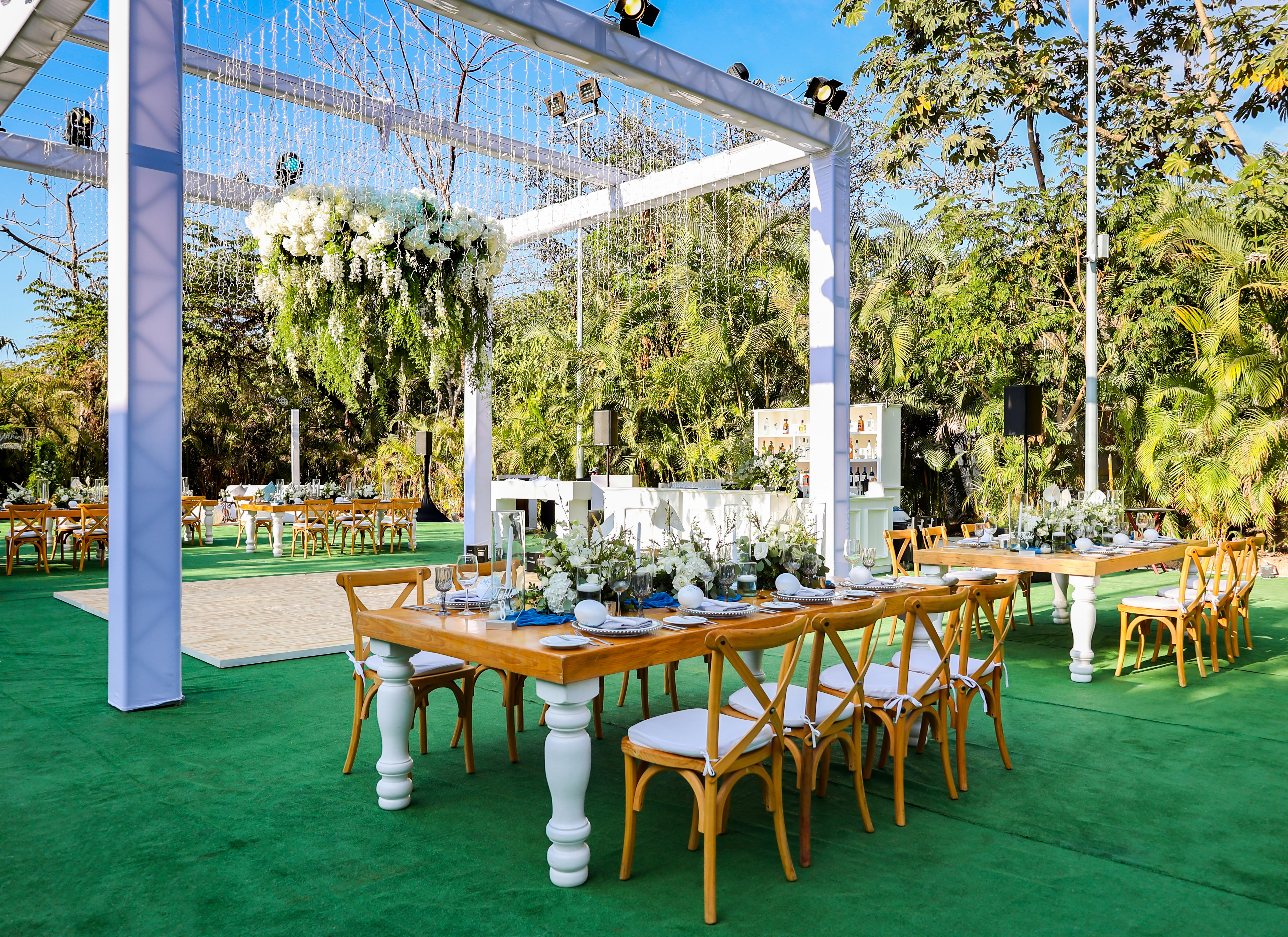 Know why to plan your wedding at Garza Blanca Preserve