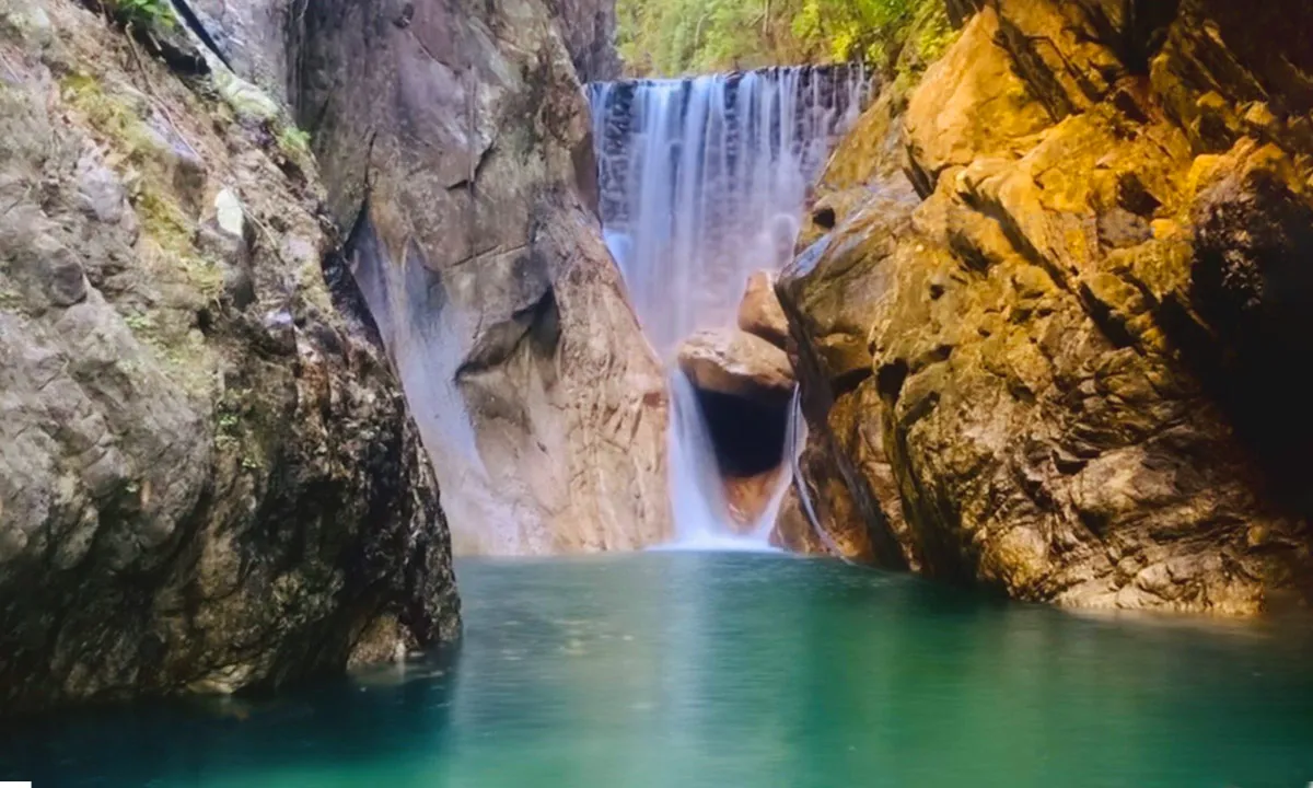 palo maria waterfall hike